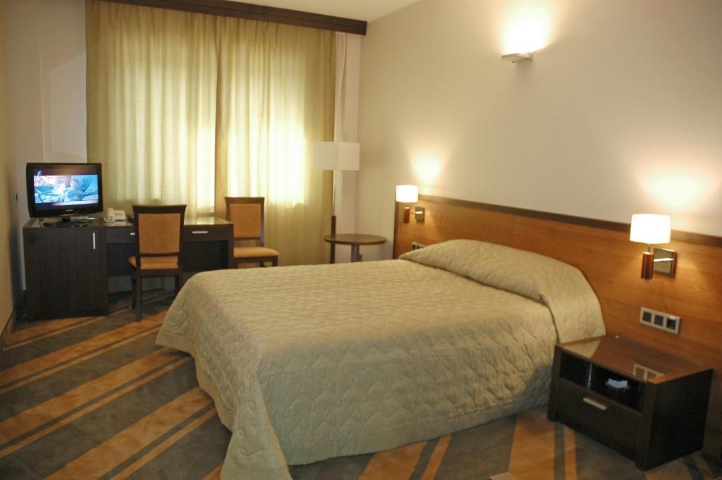 Hotel Westa Minsk Room photo